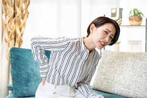 腰痛 しびれ